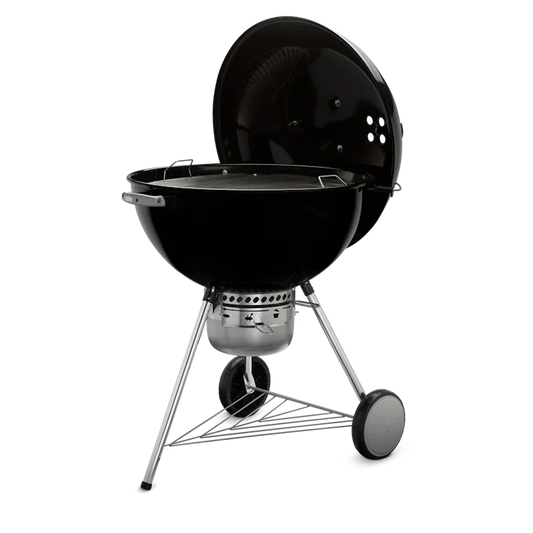 Asador a carbón grande color negro con tapa abierta, ideal para parrilla y BBQ