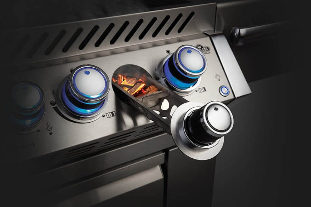 Asador a Gas Empotrable Napoleon BIPRO825 - ahumador